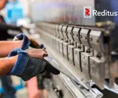 Lenkimo staklių operatorius – darbas Olandijoje (1877)