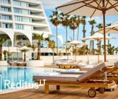 Viešbučio darbuotojai – darbas Kipre (1878)